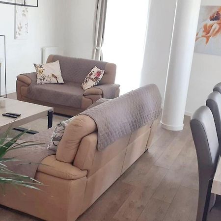 Modern Apartment In Cureghem Anderlecht 134 M² + Terrace Bruxelles Extérieur photo