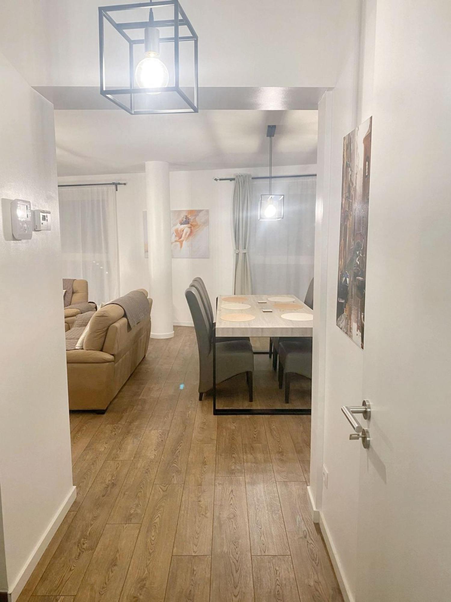 Modern Apartment In Cureghem Anderlecht 134 M² + Terrace Bruxelles Extérieur photo