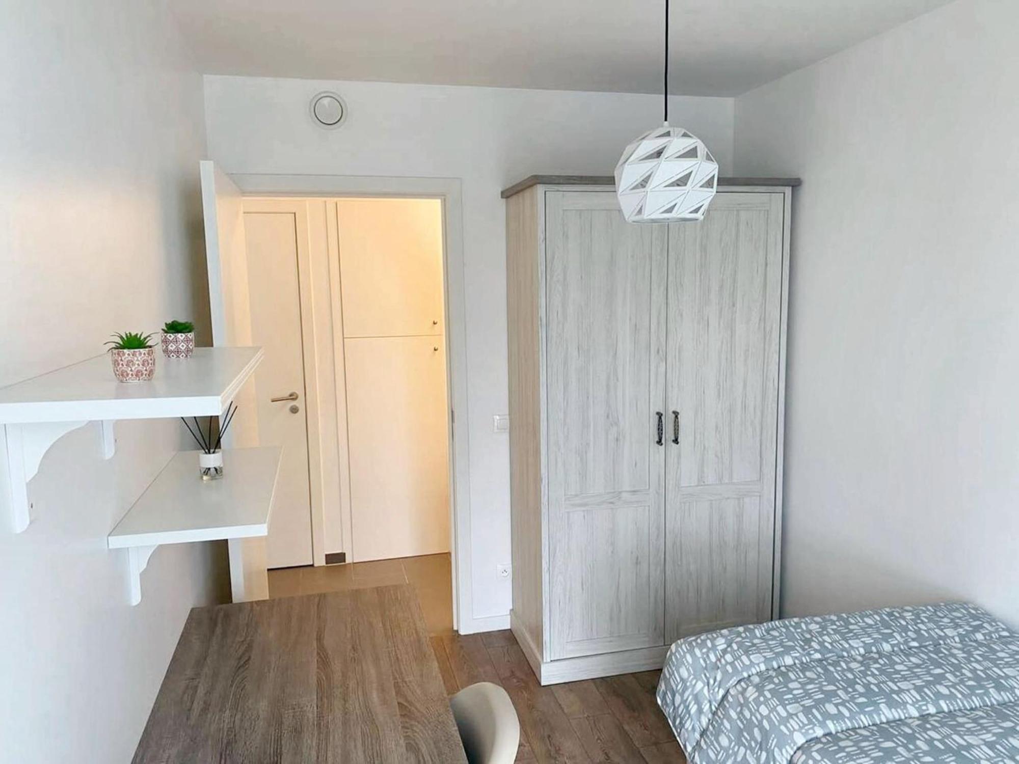 Modern Apartment In Cureghem Anderlecht 134 M² + Terrace Bruxelles Extérieur photo